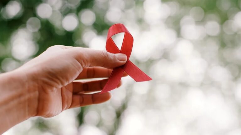 HIV Transmission Facts: Can You Get HIV From Kissing?